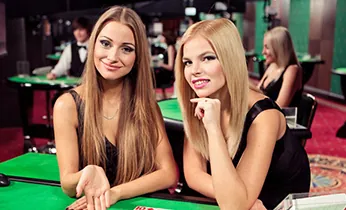 Hỗ trợ khách hàng 24/7 tại 9vnd game